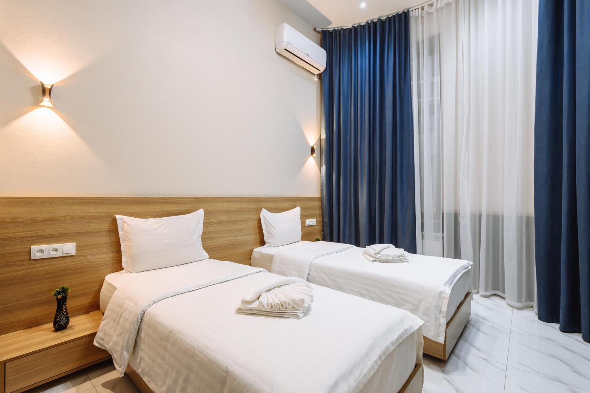 Sofiya Tashkent Hotel Екстериор снимка