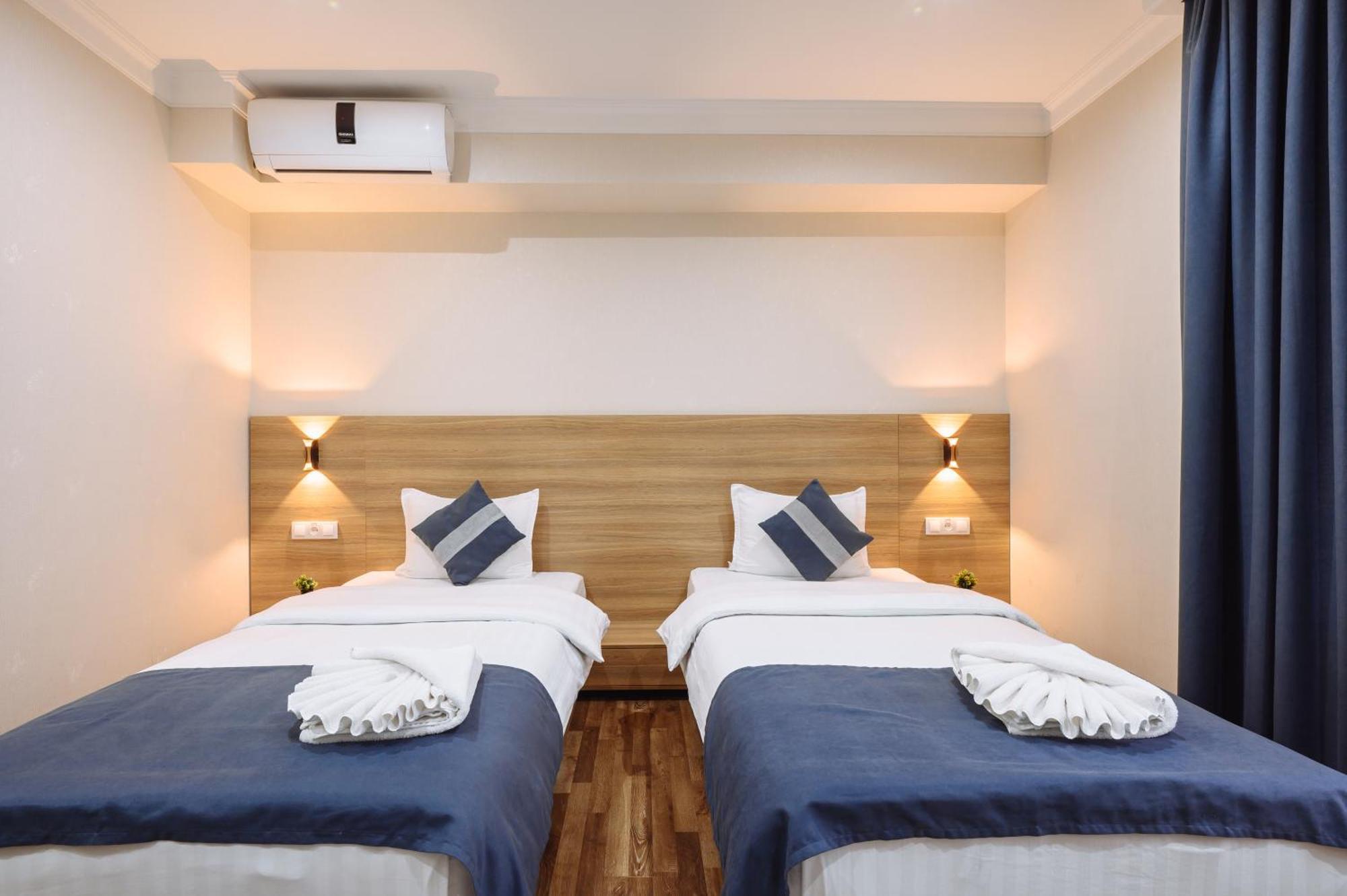 Sofiya Tashkent Hotel Екстериор снимка